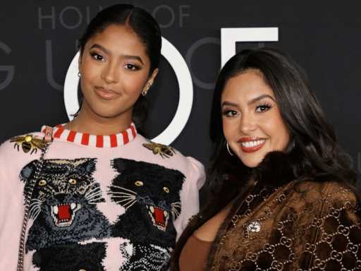 Natalia Amp Vanessa Bryant Look Like Sorority Sisters During Parents Weekend Instagram